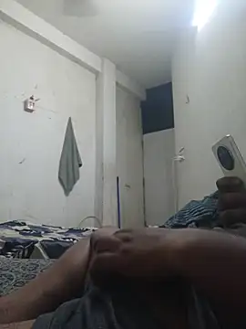 Snapshot of GTX-8194 chatting on 02.26.26 GTX-8194 online show from 02.26.26