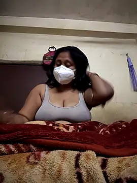 Curvy Trisha online show from 02.02.26