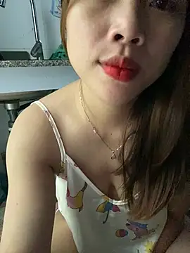 Snapshot of Emxinhka1 chatting on 07.21.26 Emxinhka1 online show from 07.21.26