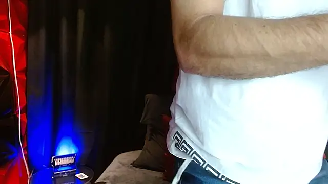 Snapshot of dany_ray chatting on 03.08.26 dany ray online show from 03.08.26