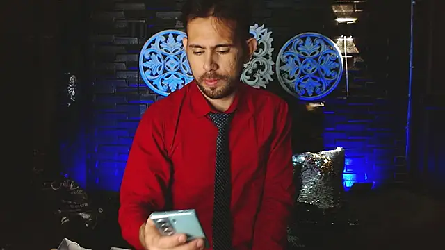 Snapshot of dany_ray chatting on 04.01.26 dany ray online show from 04.01.26