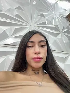 Snapshot of Bonny_Eva chatting on 06.04.26 Bonny Eva online show from 06.04.26