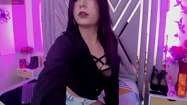 Snapshot of kissy_seduce chatting on 04.08.26 kissy seduce online show from 04.08.26