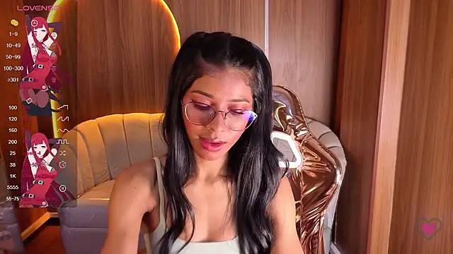 Snapshot of Alina_b_ chatting on 06.08.26 Alina b online show from 06.08.26