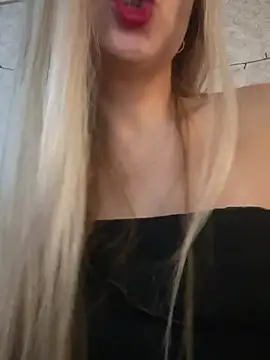 NikkiMis online show from 02.02.26