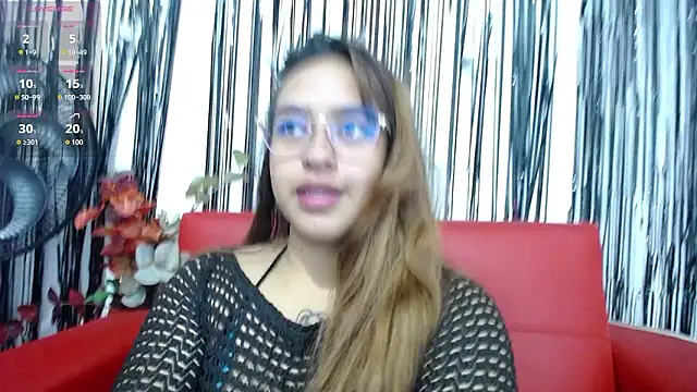 Snapshot of cataleya_pym chatting on 02.04.26 cataleya pym online show from 02.04.26