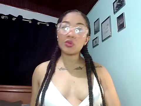 Sexy Supermomm online show from 04.07.26