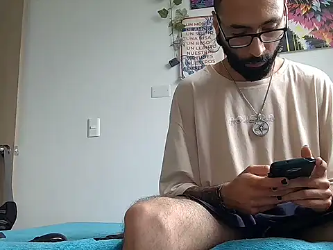 Snapshot of venus_midnight chatting on 02.15.26 venus midnight online show from 02.15.26