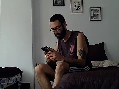 Snapshot of venus_midnight chatting on 03.12.26 venus midnight online show from 03.12.26