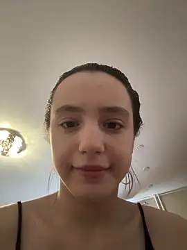 MiaTee online show from 03.01.26