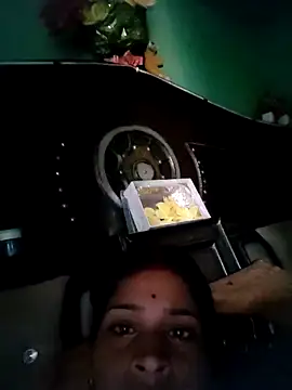 Snapshot of bhavna_pandit chatting on 02.16.26 bhavna pandit online show from 02.16.26