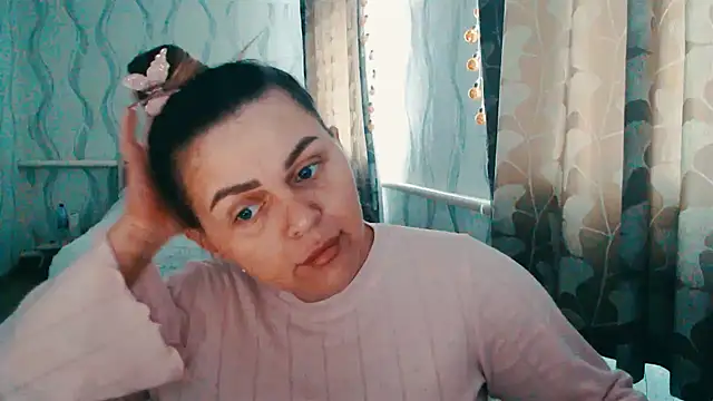 Snapshot of MagicKatarina_ chatting on 02.18.26 MagicKatarina online show from 02.18.26