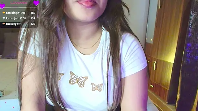 Snapshot of Yara-143 chatting on 02.27.26 Yara-143 online show from 02.27.26