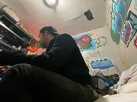 Snapshot of gothboiplzty chatting on 02.21.26 gothboiplzty online show from 02.21.26