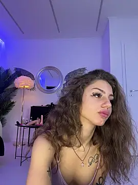 Snapshot of AnnastasiaJune chatting on 02.08.26 AnnastasiaJune online show from 02.08.26