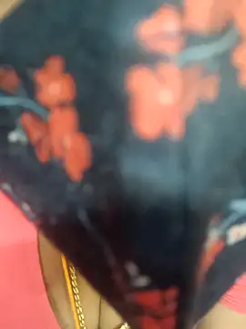 Snapshot of Madhusri_Tamil_Telugu chatting on 04.12.26 Madhusri Tamil Telugu online show from 04.12.26