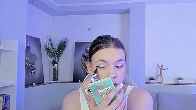 Snapshot of Madison_dolly chatting on 02.13.26 Madison dolly online show from 02.13.26