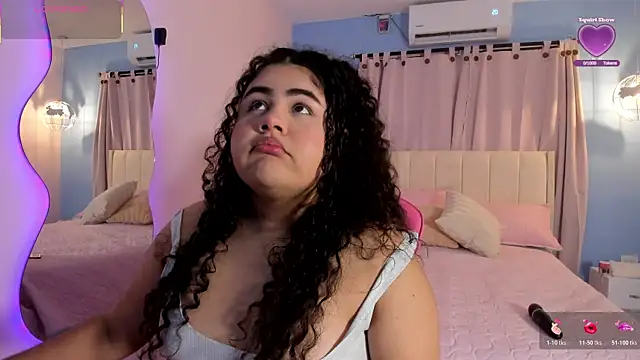 Snapshot of LOU_22_ chatting on 02.08.26 LOU 22 online show from 02.08.26