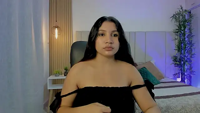 Victoria Rosee online show from 04.17.26