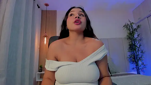 Victoria Rosee online show from 06.10.26