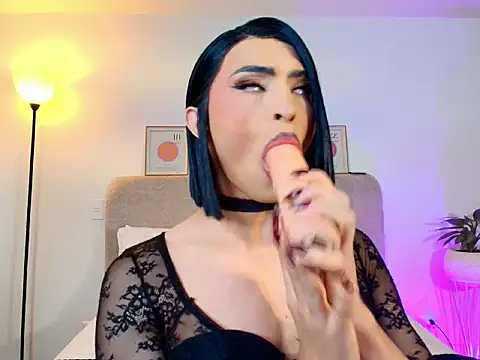 Snapshot of KarolPortellaa chatting on 02.28.26 KarolPortellaa online show from 02.28.26