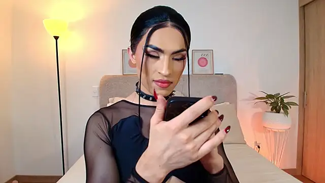 KarolPortellaa online show from 03.25.26