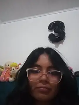 luna velveth online show from 03.11.26