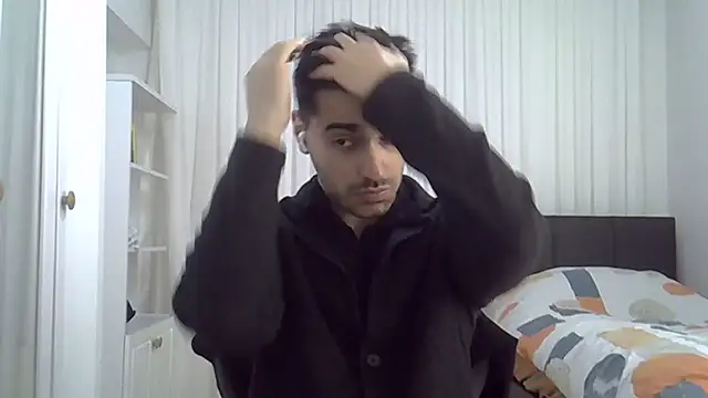 Snapshot of ciceroable chatting on 02.14.26 ciceroable online show from 02.14.26