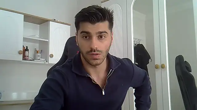 Snapshot of ciceroable chatting on 04.16.26 ciceroable online show from 04.16.26