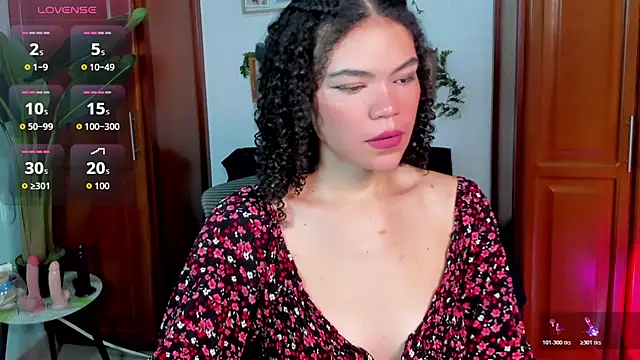 Monic Bellucci online show from 03.02.26