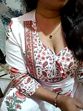 Snapshot of PARI51 chatting on 02.27.26 PARI51 online show from 02.27.26