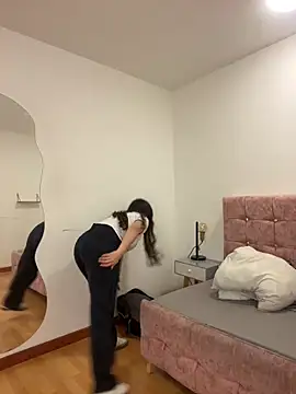 Snapshot of Annie_bonnie_ chatting on 02.26.26 Annie bonnie online show from 02.26.26