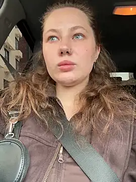 AsynaYuuki online show from 04.02.26