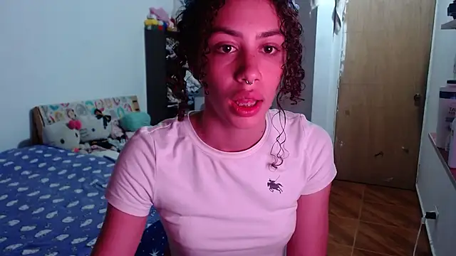 Snapshot of _Shanell chatting on 05.15.26 Shanell online show from 05.15.26