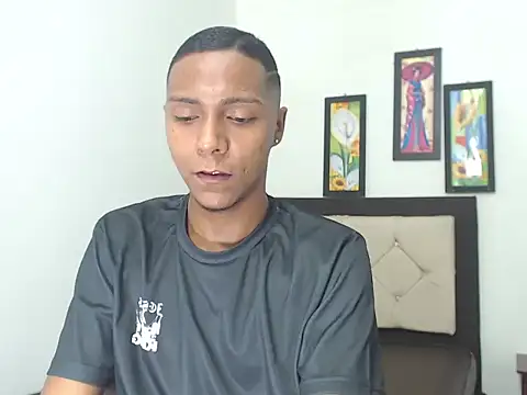 hotboyluxe online show from 03.03.26