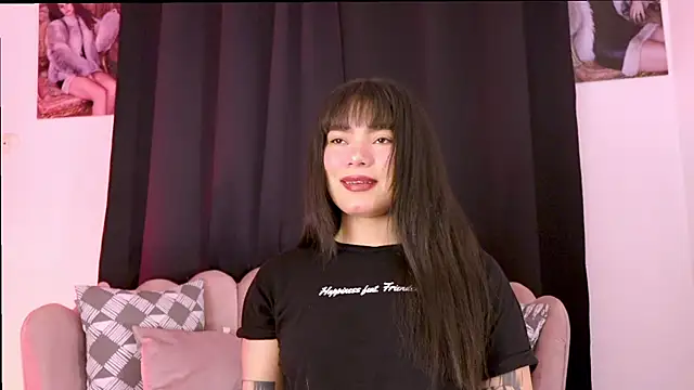 Snapshot of dakotacollins_ chatting on 05.19.26 dakotacollins online show from 05.19.26