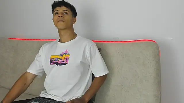 Snapshot of _Alex_Colton chatting on 03.27.26 Alex Colton online show from 03.27.26