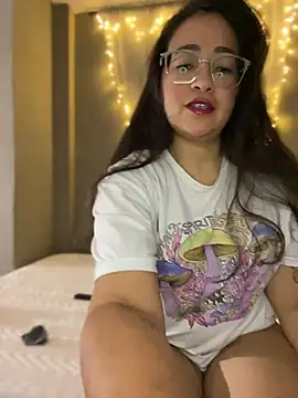 alisbloom online show from 04.08.26