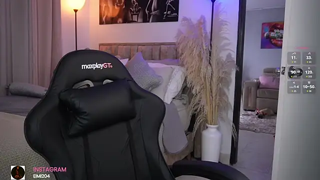 Snapshot of eimi_spacee chatting on 02.10.26 eimi spacee online show from 02.10.26