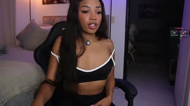 Snapshot of eimi_spacee chatting on 02.13.26 eimi spacee online show from 02.13.26