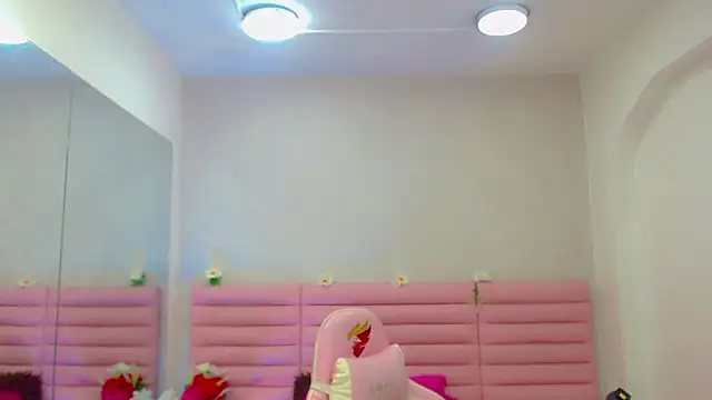 estefany squirt1 online show from 02.05.26