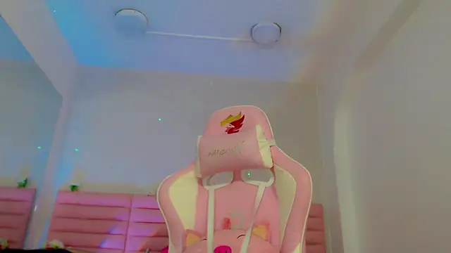 estefany squirt1 online show from 02.07.26