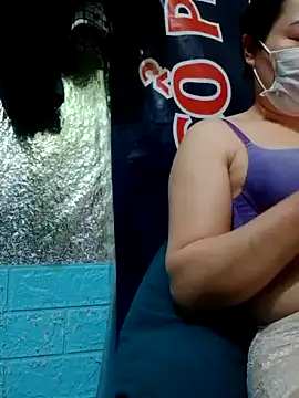 YIYI-502 online show from 02.27.26