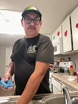 Snapshot of Skizm1986 chatting on 02.10.26 Skizm1986 online show from 02.10.26