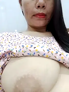 Snapshot of Baby-ladyass2026 chatting on 02.02.26 Baby-ladyass2026 online show from 02.02.26