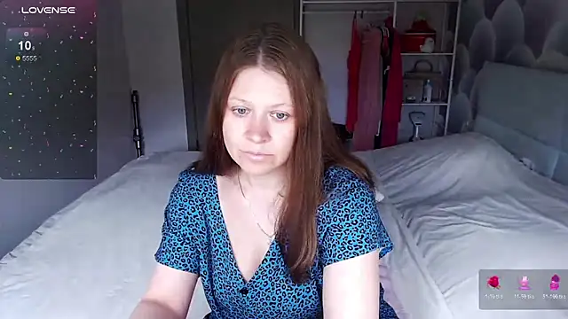 Snapshot of Aleksasamuii chatting on 05.10.26 Aleksasamuii online show from 05.10.26