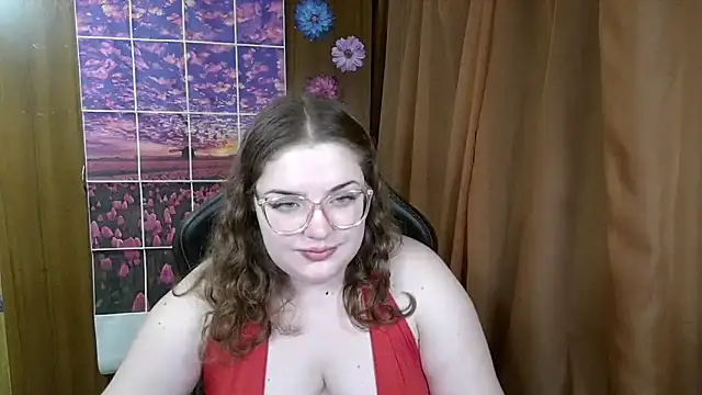 Snapshot of Teasing_Dora chatting on 06.15.26 Teasing Dora online show from 06.15.26
