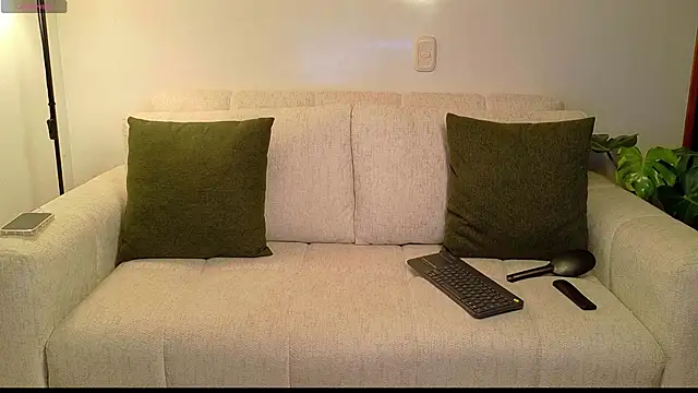 ivonnybonita   online show from 04.11.26