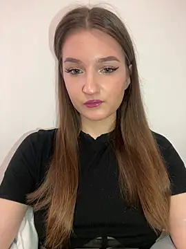 Green eyes lady online show from 02.13.26