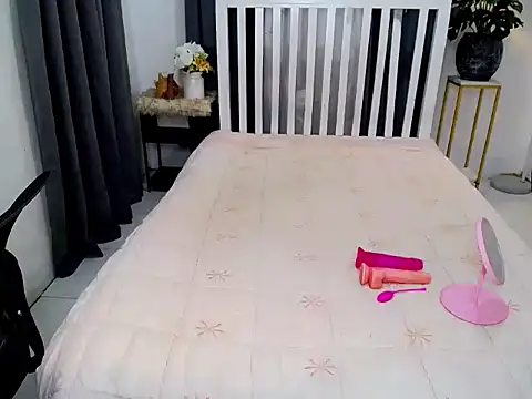 Snapshot of lady_finger1234 chatting on 02.17.26 lady finger1234 online show from 02.17.26